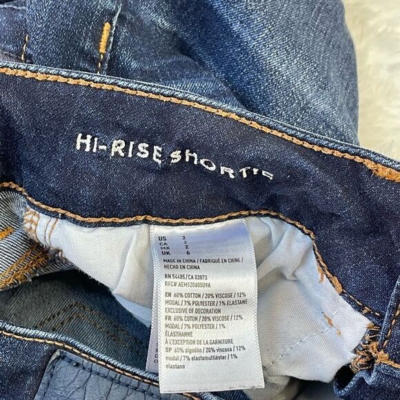 American Eagle Outfitter’s Super Stretch Hi-Rise Shortie - Women’s 2 - Picture 4 of 5